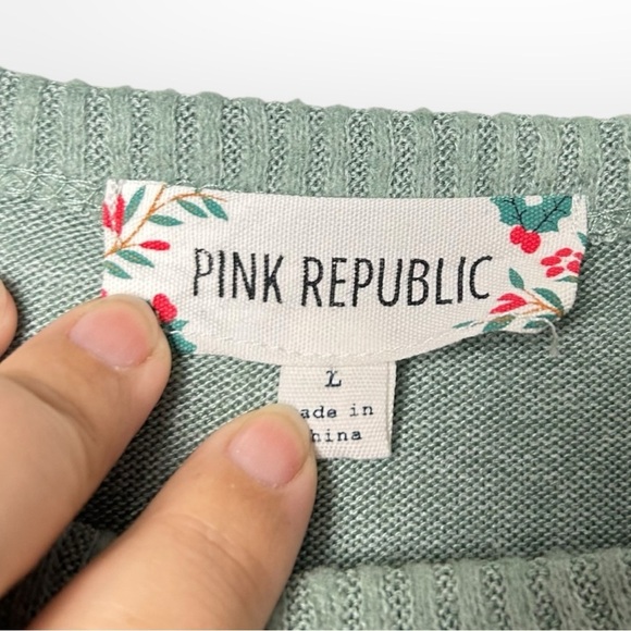 Pink Republic Light Green Sweater L - Picture 5 of 5
